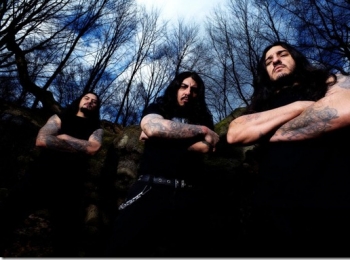 Imagem da notícia: Krisiun faz show ao vivo no Estúdio Showlivre