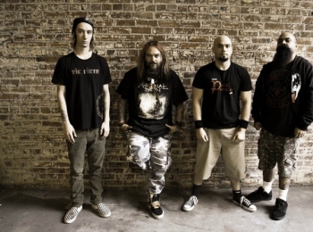 Imagem da notícia: Soulfly: vídeo de nova música tocada em show